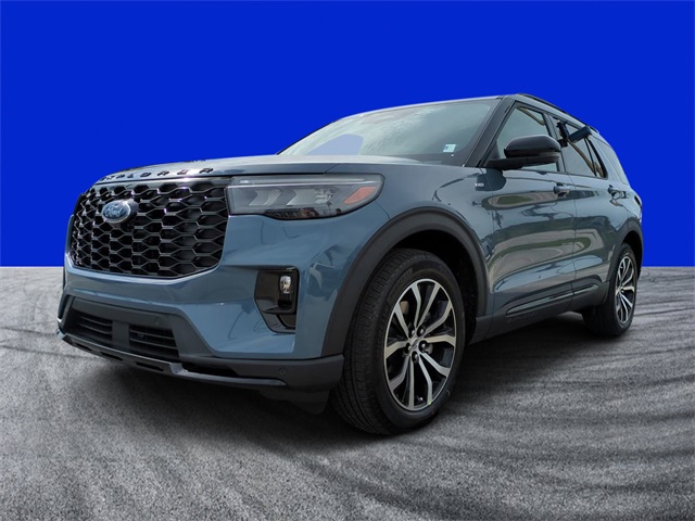 2025 Ford Explorer ST-Line photo 7