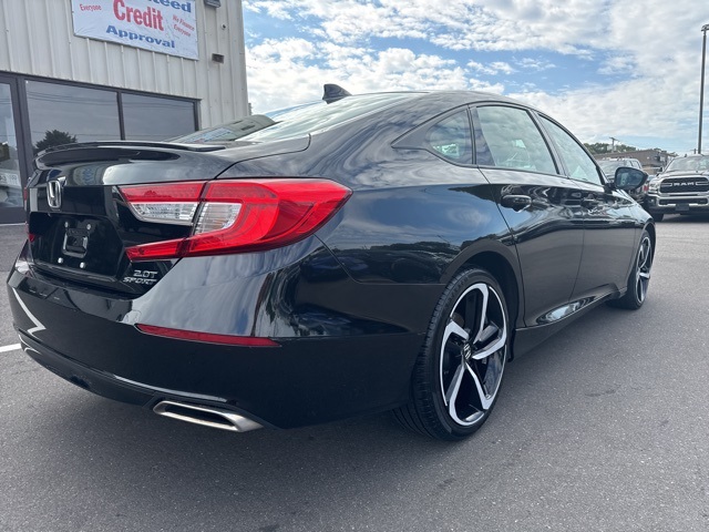 2018 Honda Accord Sport 2.0T photo 3