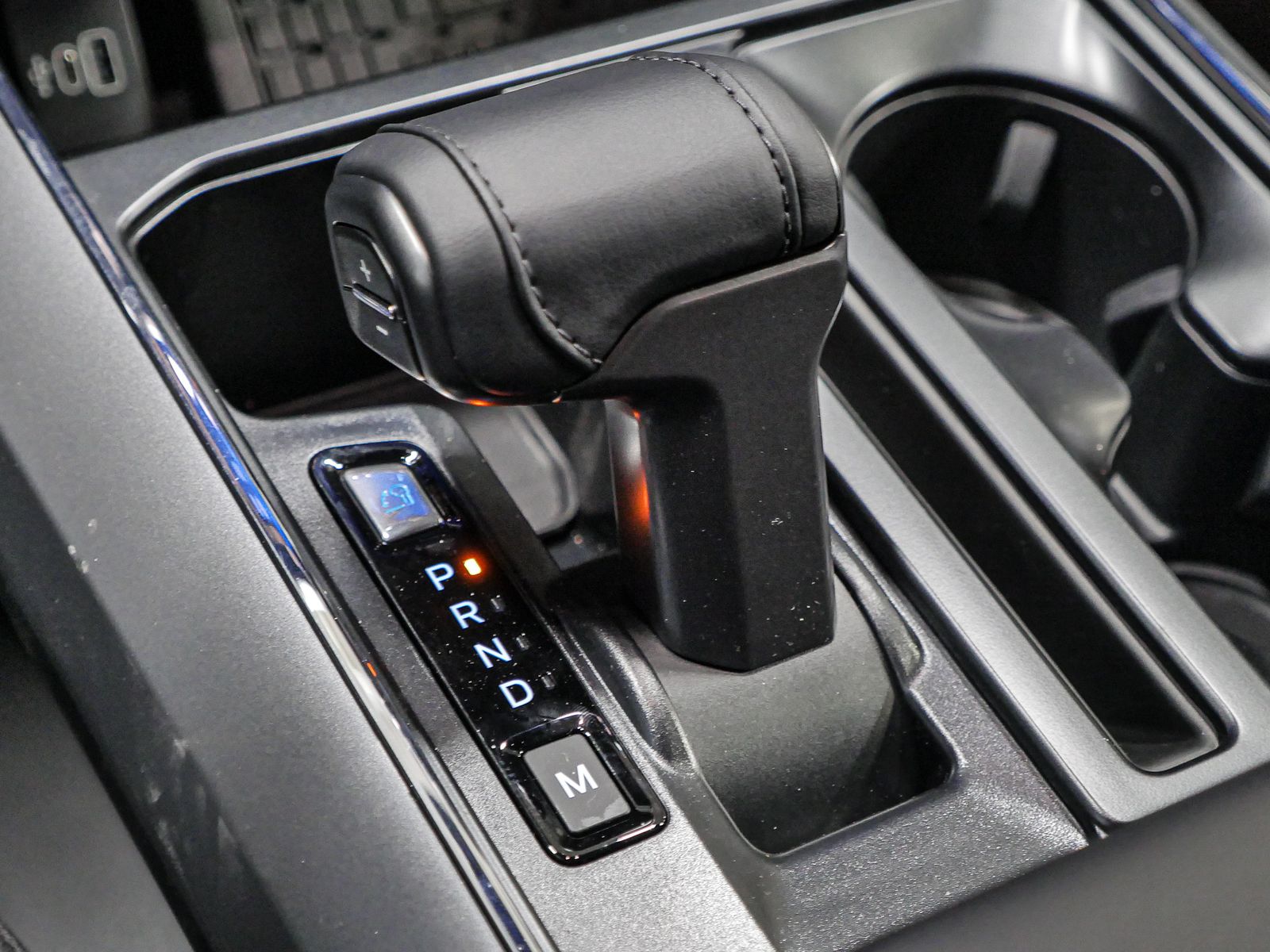2025 Ford F-150 XLT photo 26