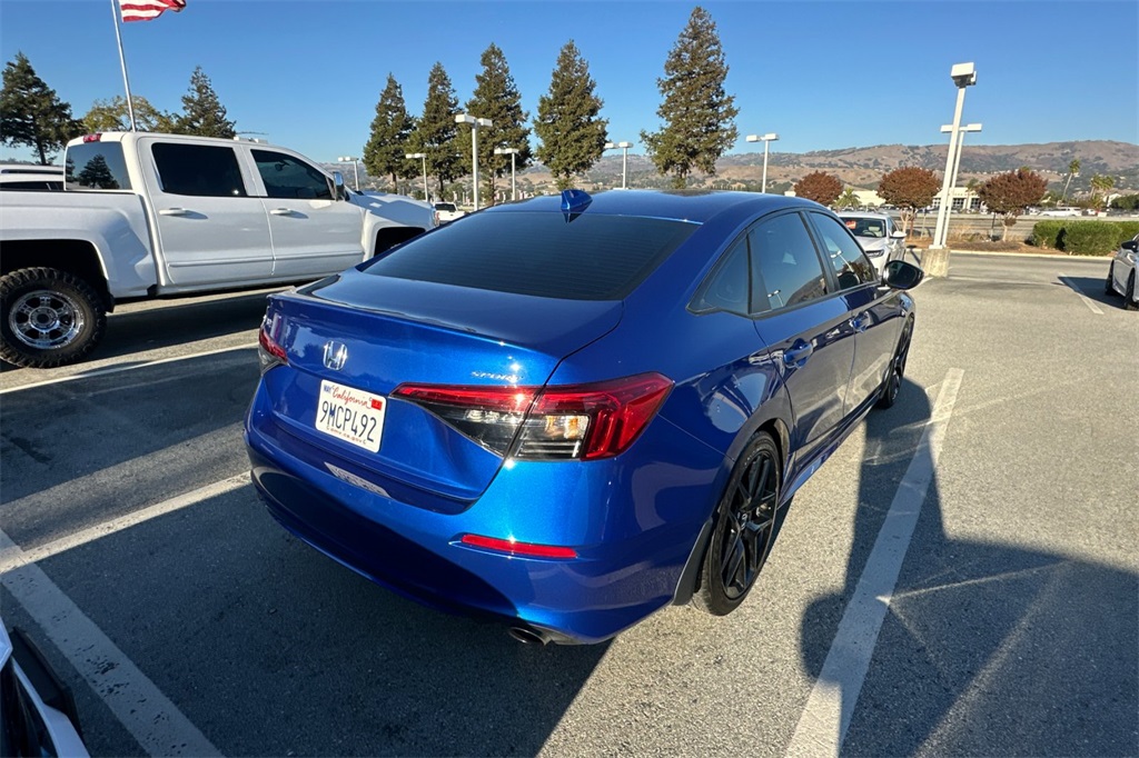 2024 Honda Civic Sport photo 2