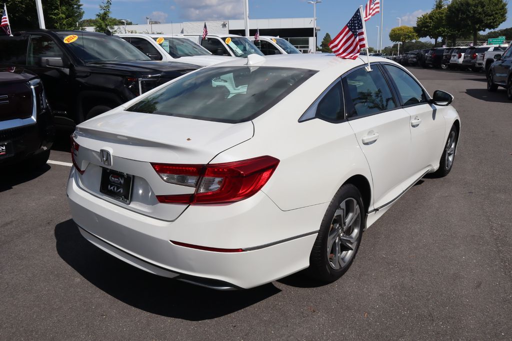 2018 Honda Accord EX photo 3