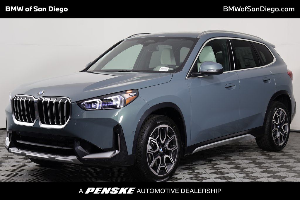 2026 BMW X1 28i's photo