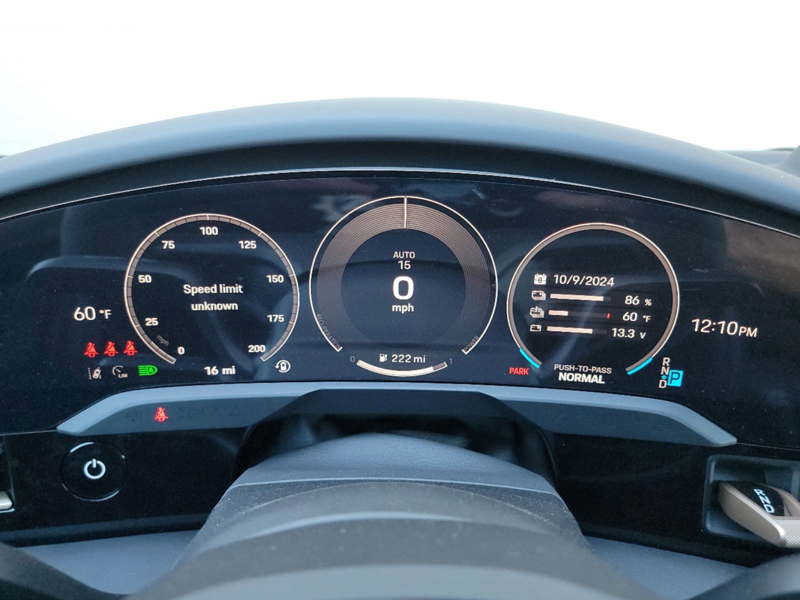 2025 Porsche Taycan 4S photo 19