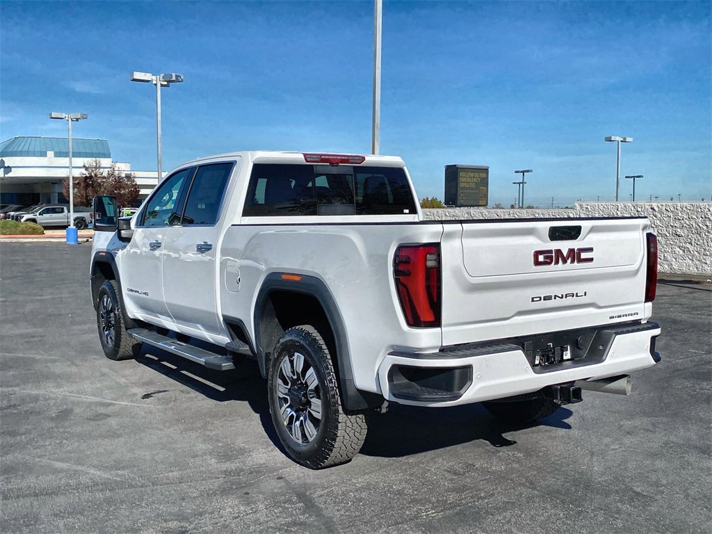 2026 Gmc Sierra 2500 HD Denali photo 4