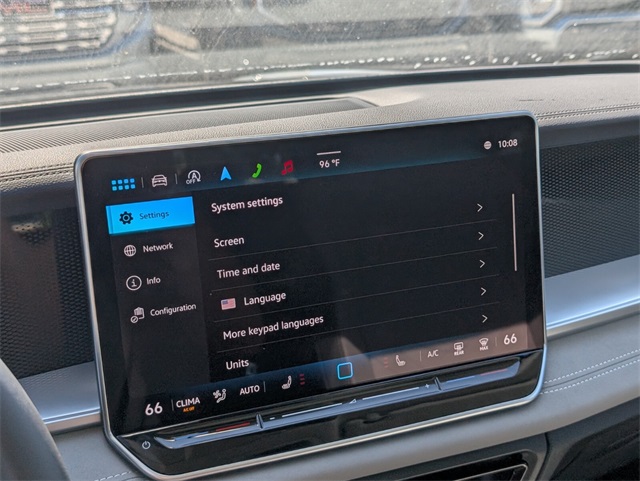 2025 Volkswagen Tiguan SE photo 13