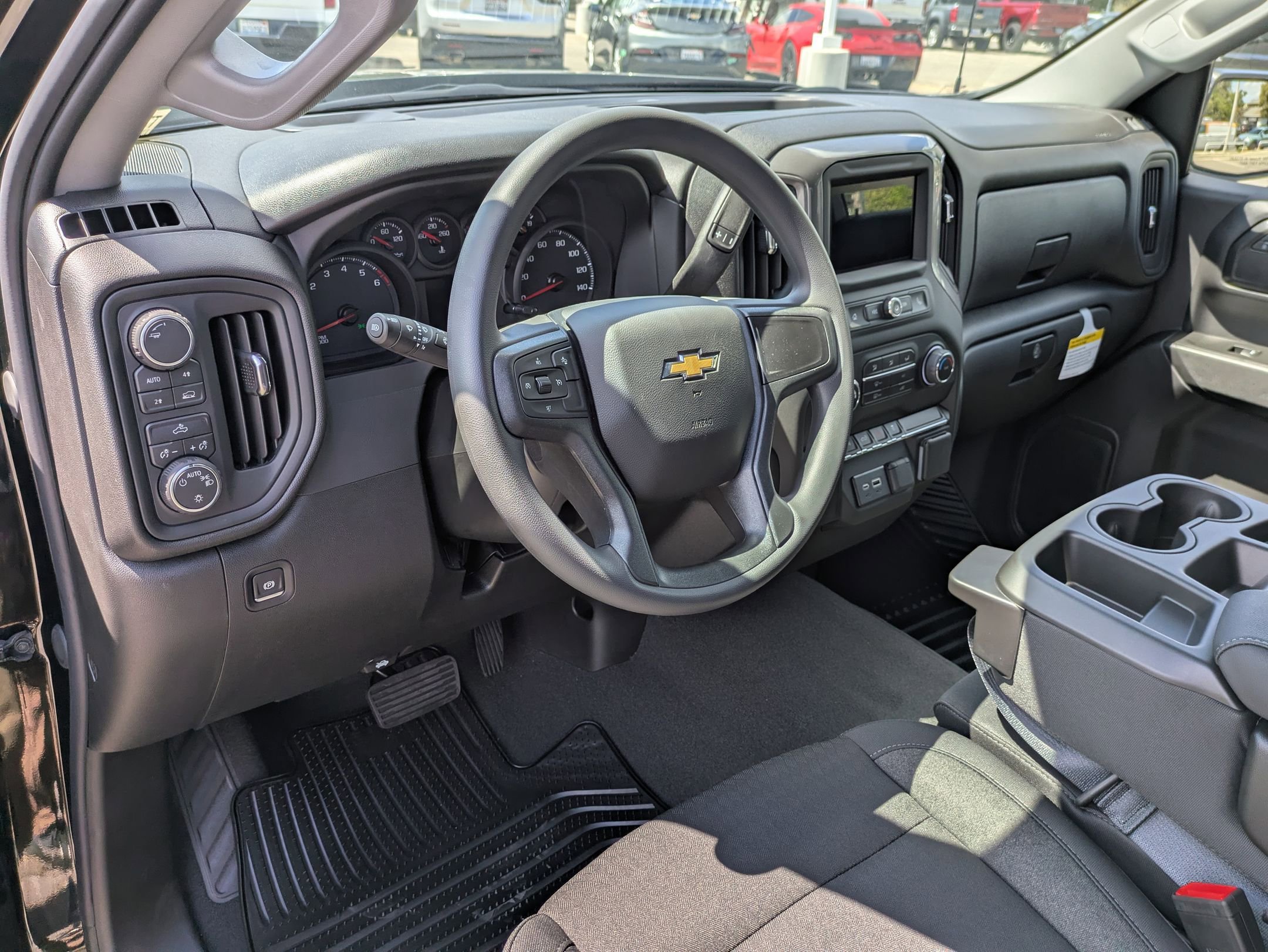 2026 Chevrolet Silverado Custom photo 10