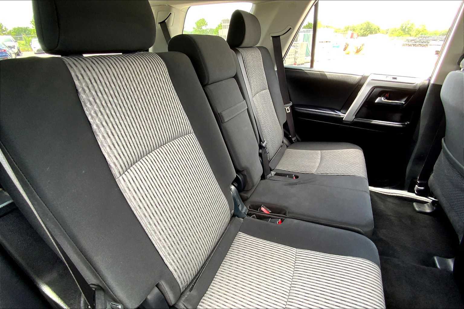 2023 Toyota 4Runner SR5 photo 18