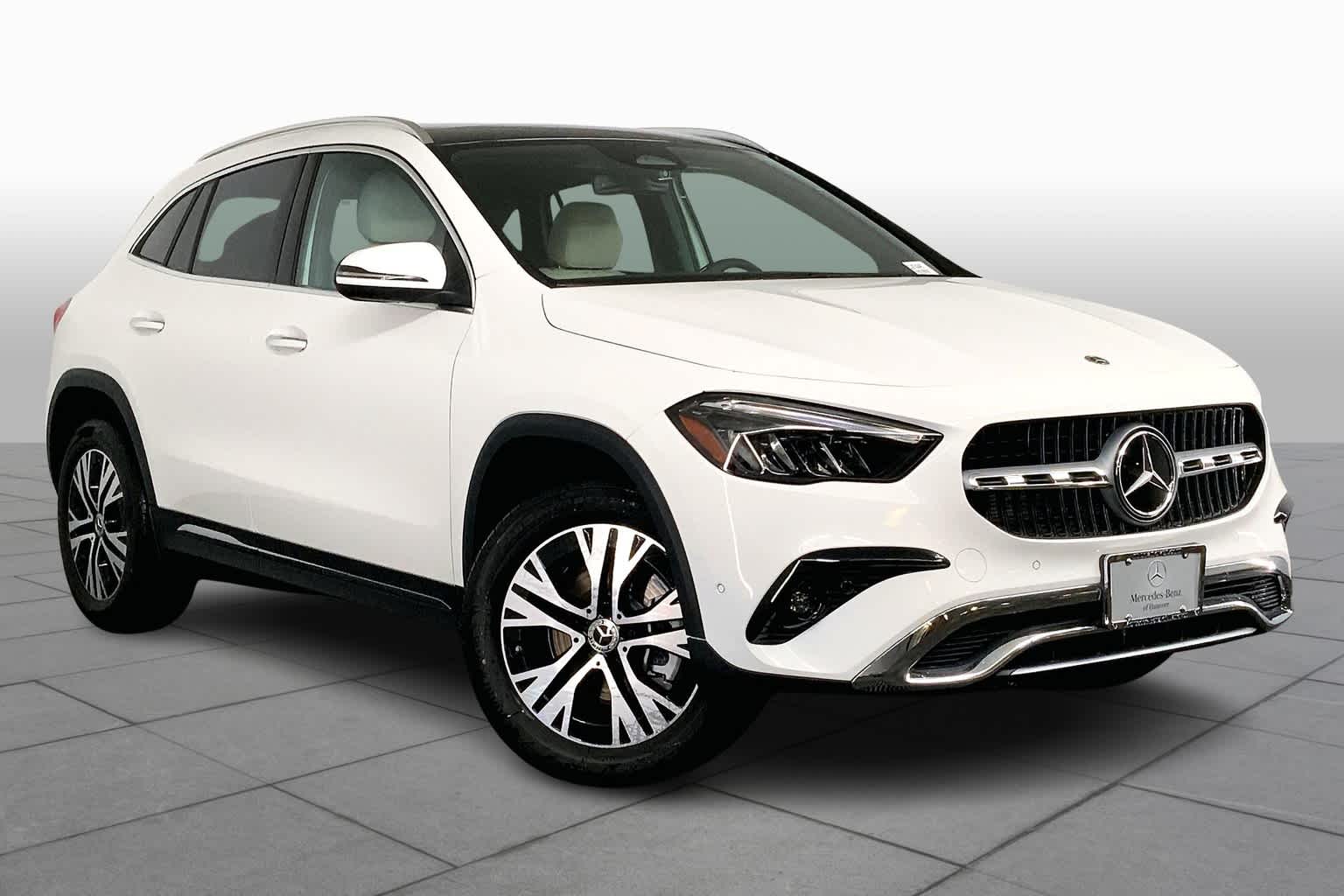 2025 Mercedes Benz GLA 250 4MATIC photo 2