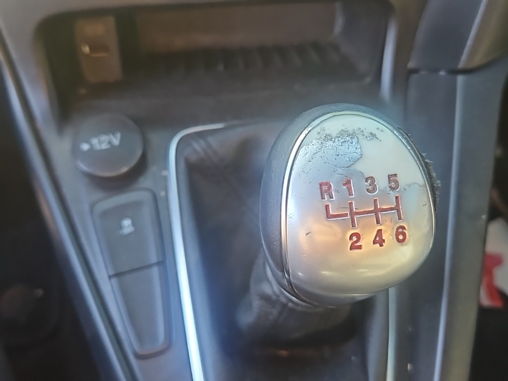 2018 Ford Focus ST's photo