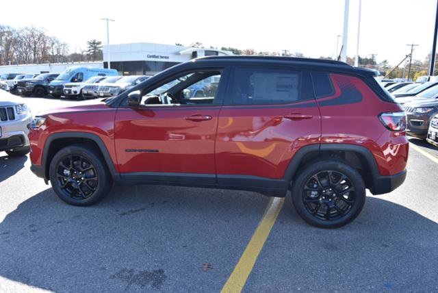 2023 Jeep Compass Altitude photo 2