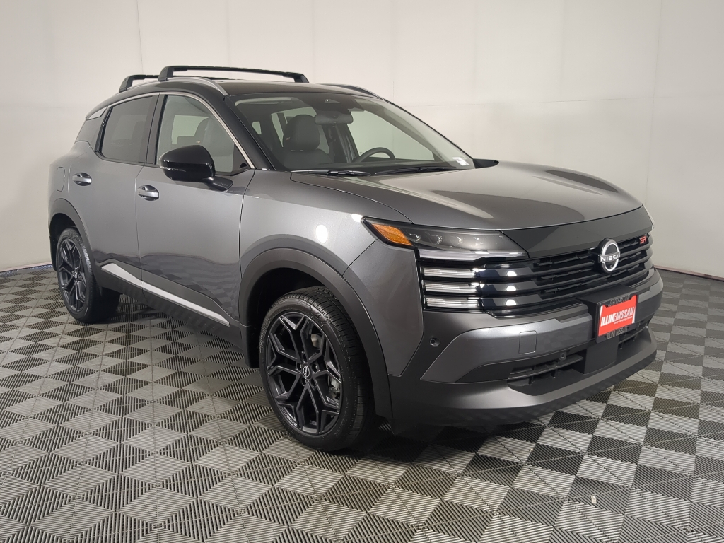 2026 Nissan KICKS SR's photo