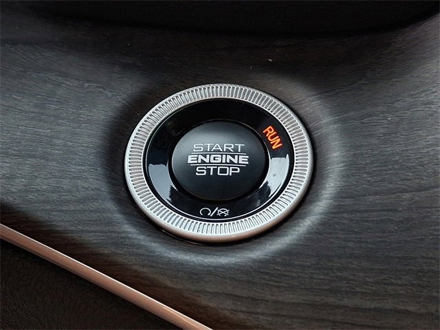 2025 Jeep Grand Cherokee Limited photo 32