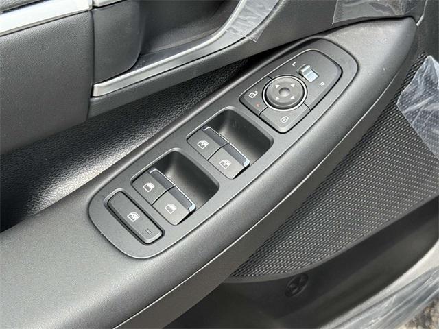 2025 Hyundai Sonata SEL Convenience photo 28
