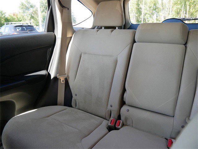 2016 Honda CR-V SE photo 13