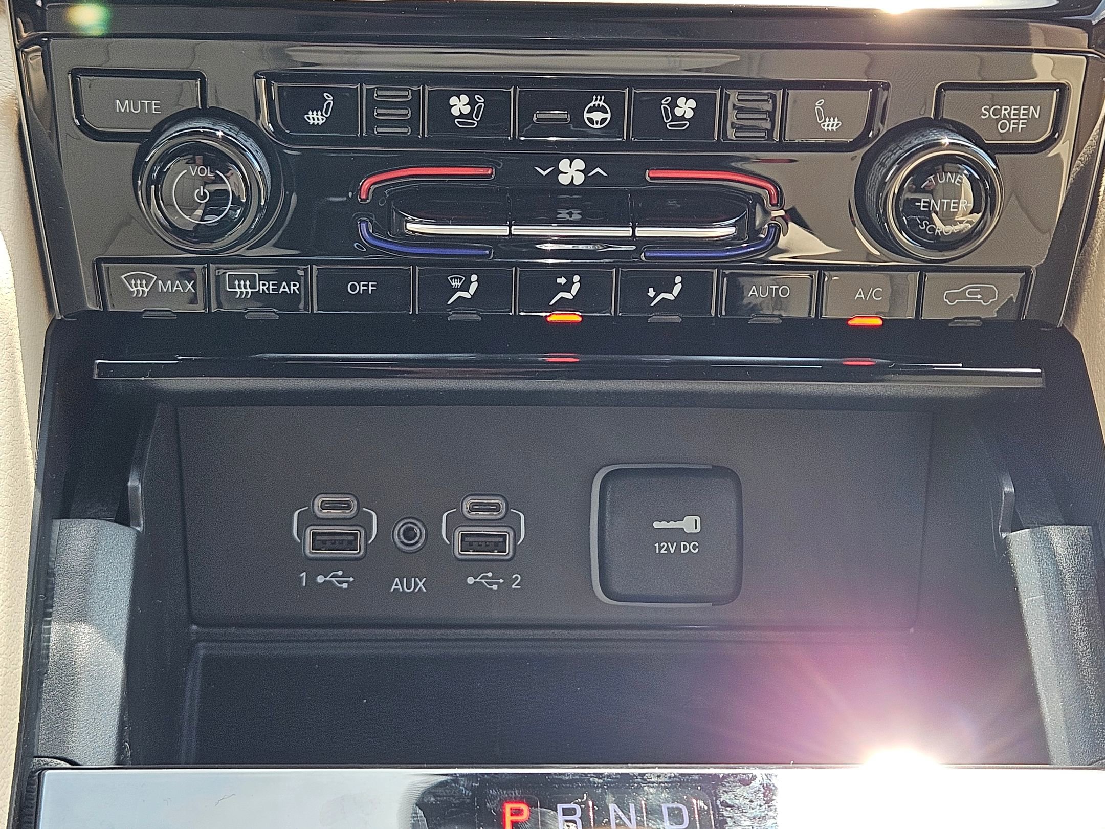 2025 Jeep Grand Cherokee Limited photo 12