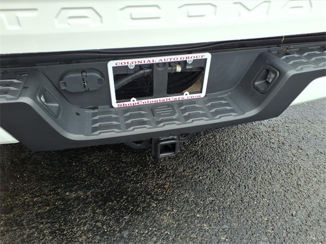 2022 Toyota Tacoma SR 4x4 Double Cab photo 13