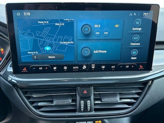 2025 Ford Escape ST-Line Select photo 16