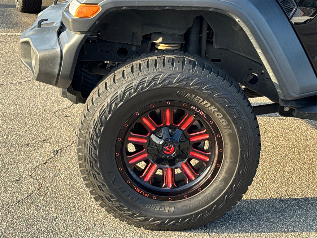 2022 Jeep Gladiator Sport photo 11