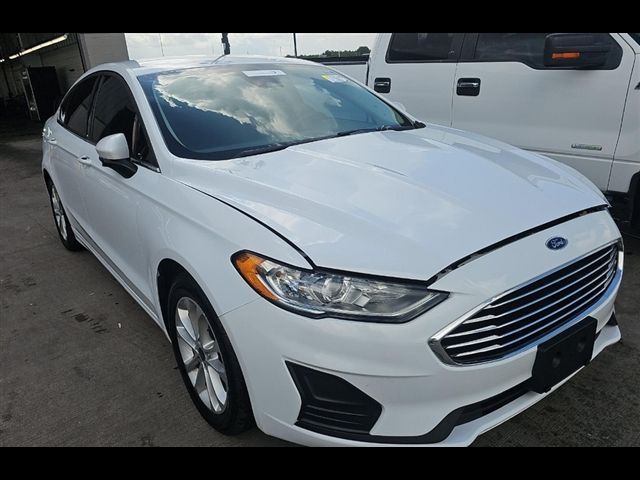 2019 Ford Fusion SE photo 3