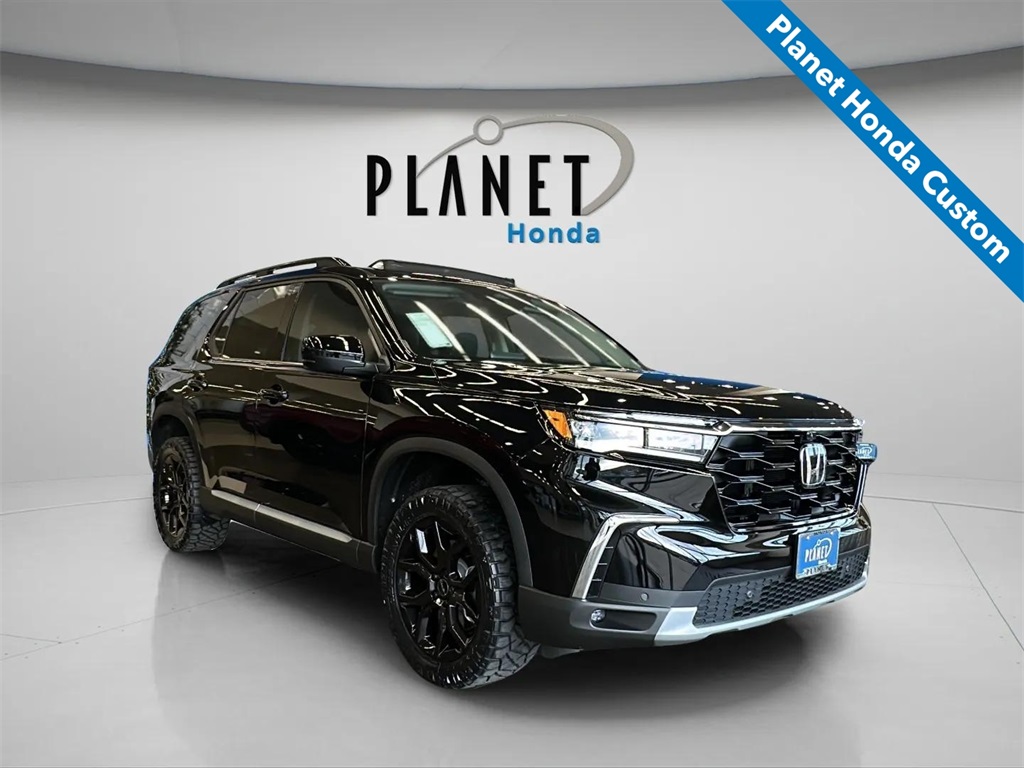 2025 Honda Pilot Elite's photo