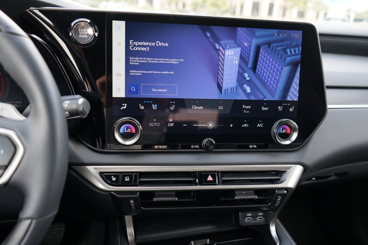 2024 Lexus RX 350 Luxury photo 14