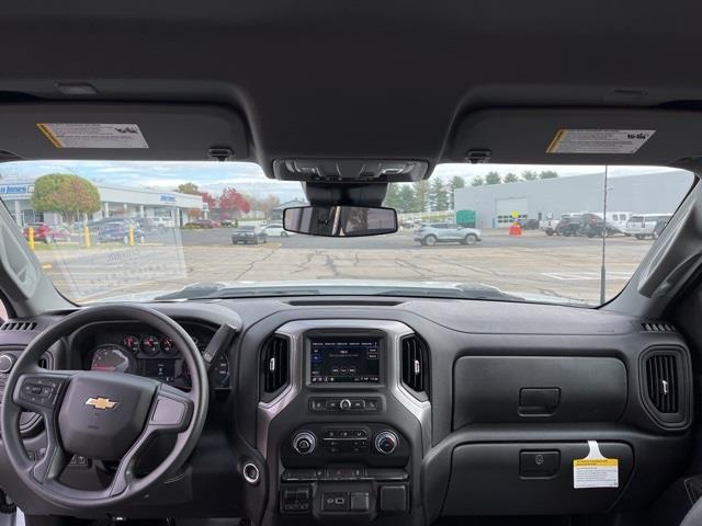 2024 Chevrolet Silverado 2500HD photo 10