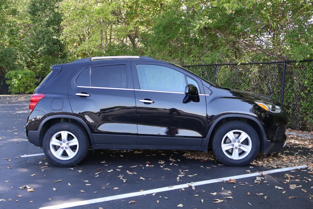 2020 Chevrolet Trax LT photo 6