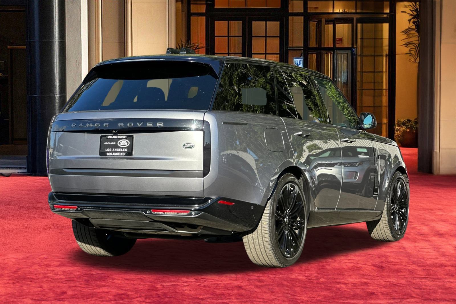 2023 Land Rover Range Rover Autobiography photo 9