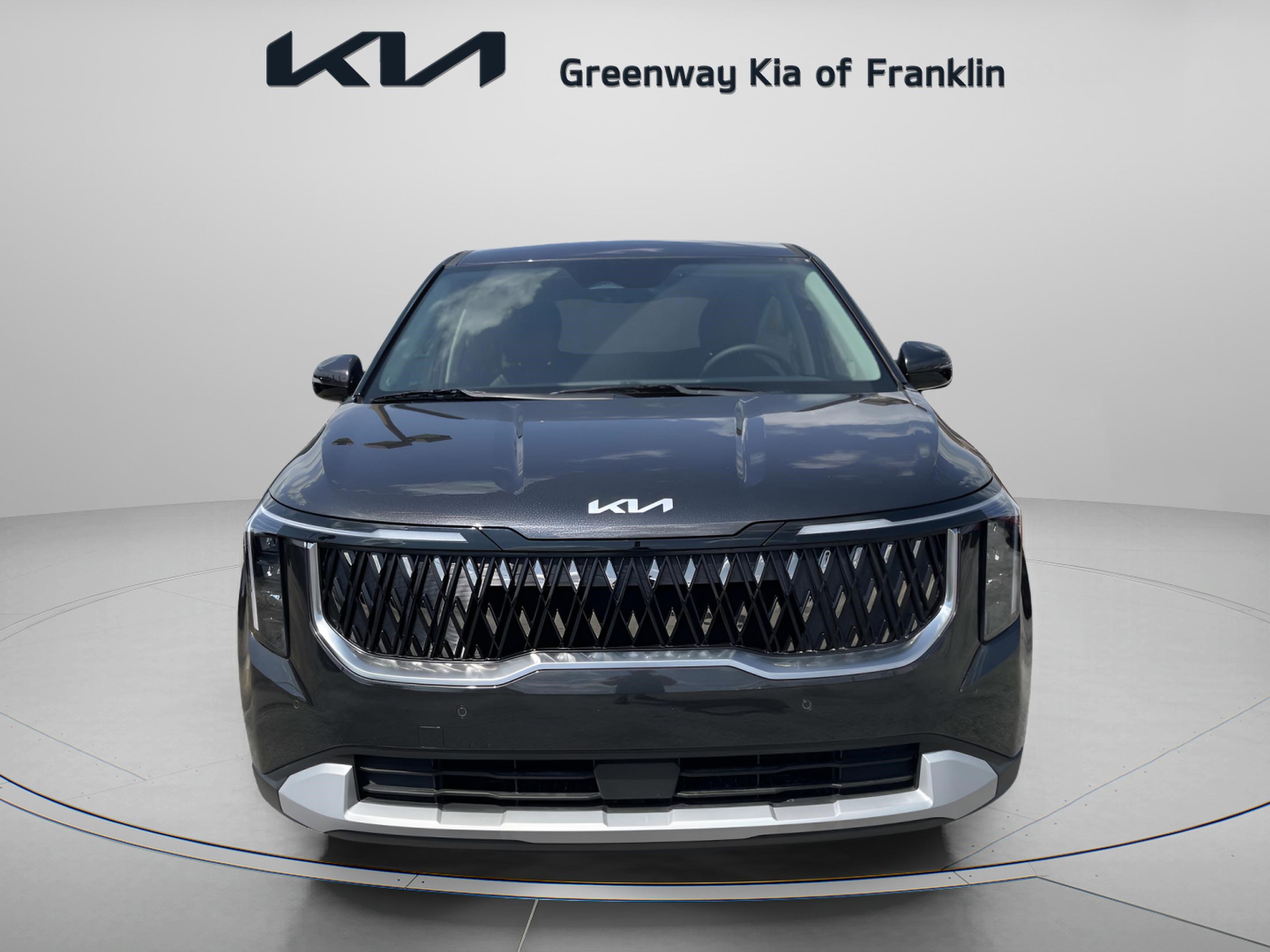 2025 Kia Carnival LXS photo 2
