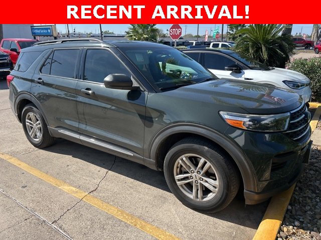 2022 Ford Explorer XLT's photo