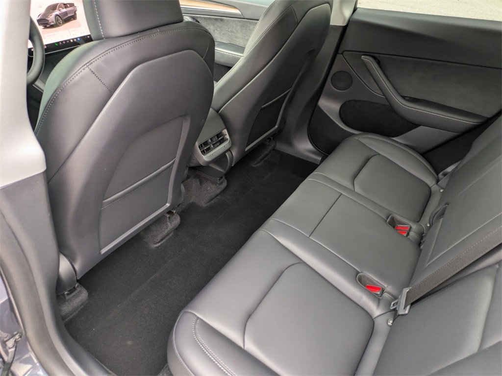 2023 Tesla Model Y Long Range photo 14