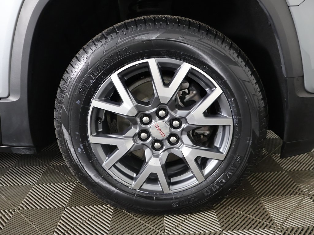 2023 Gmc Acadia SLT photo 23