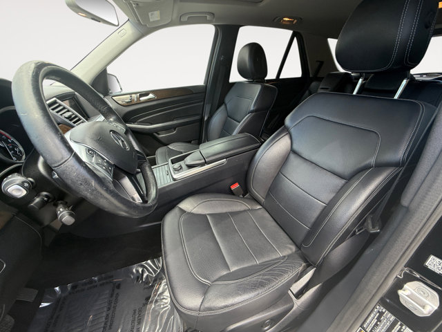 2015 Mercedes Benz ML 350 photo 10