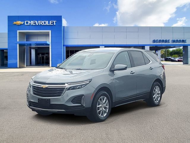 2024 Chevrolet Equinox photo 2