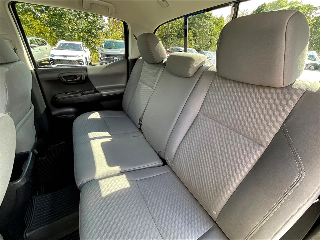 2020 Toyota Tacoma SR photo 14
