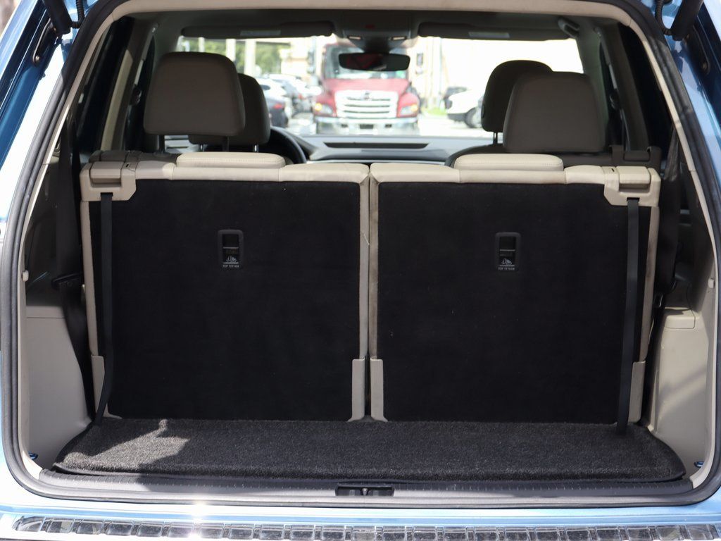 2019 Volkswagen Atlas SEL photo 8