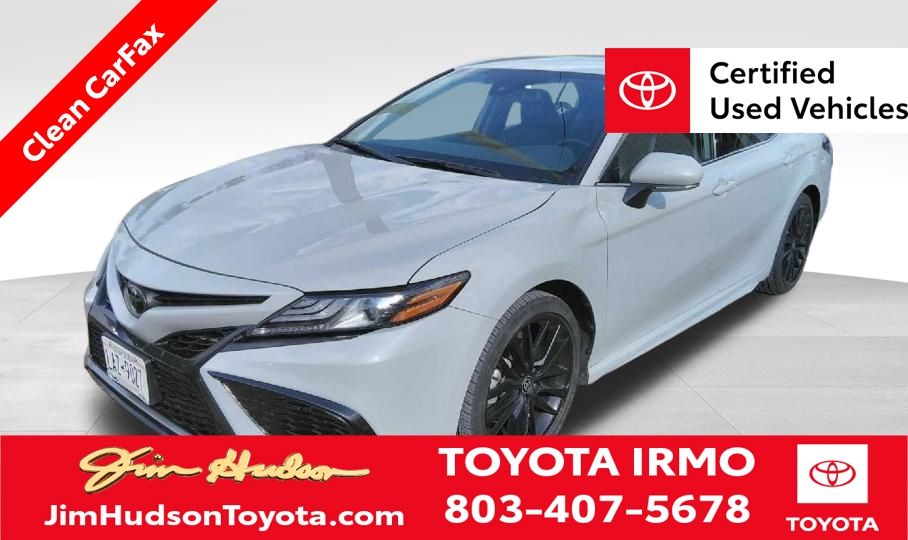 2023 Toyota Camry XSE's photo