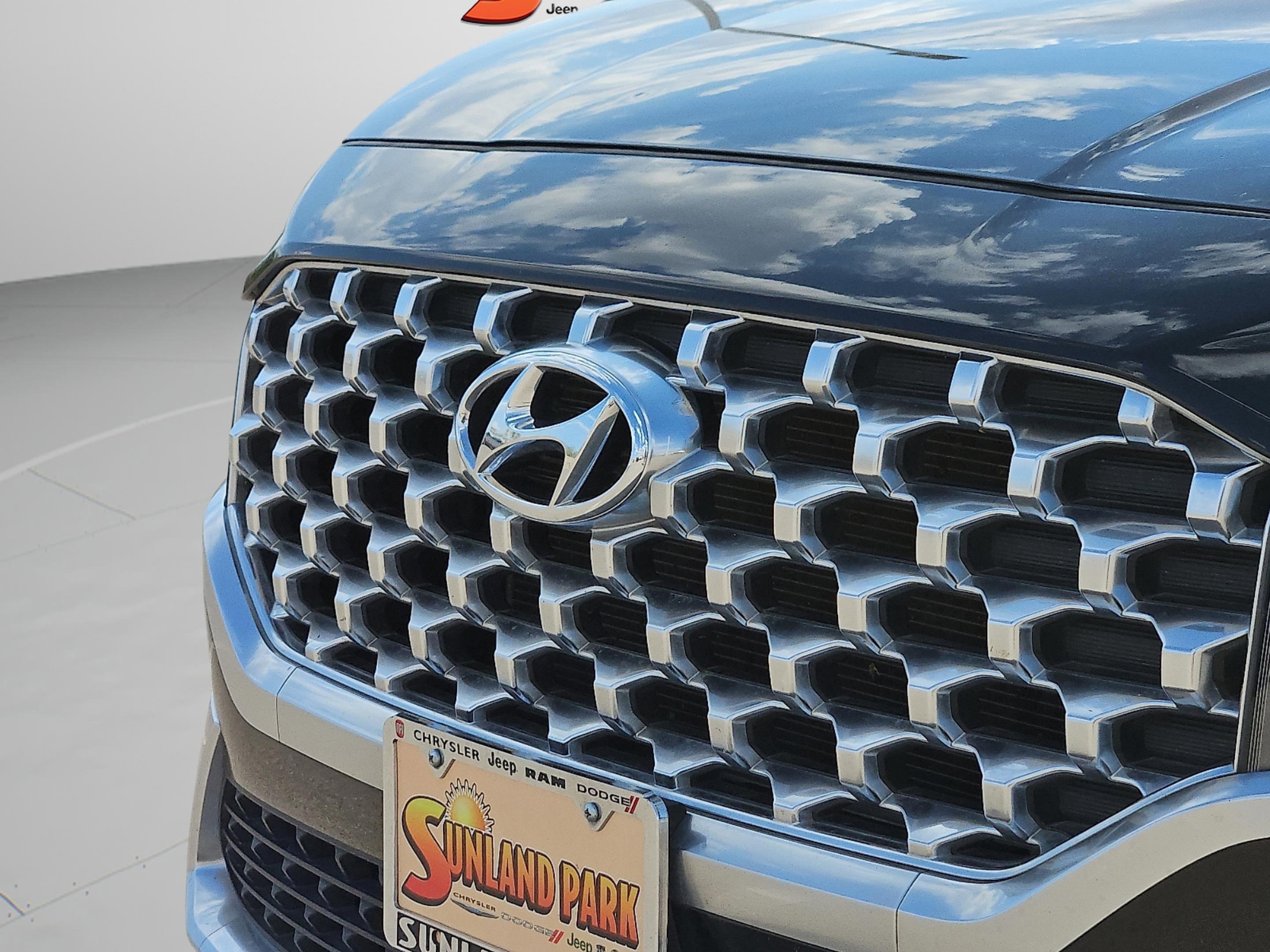 2021 Hyundai Santa Fe SEL Convenience photo 6