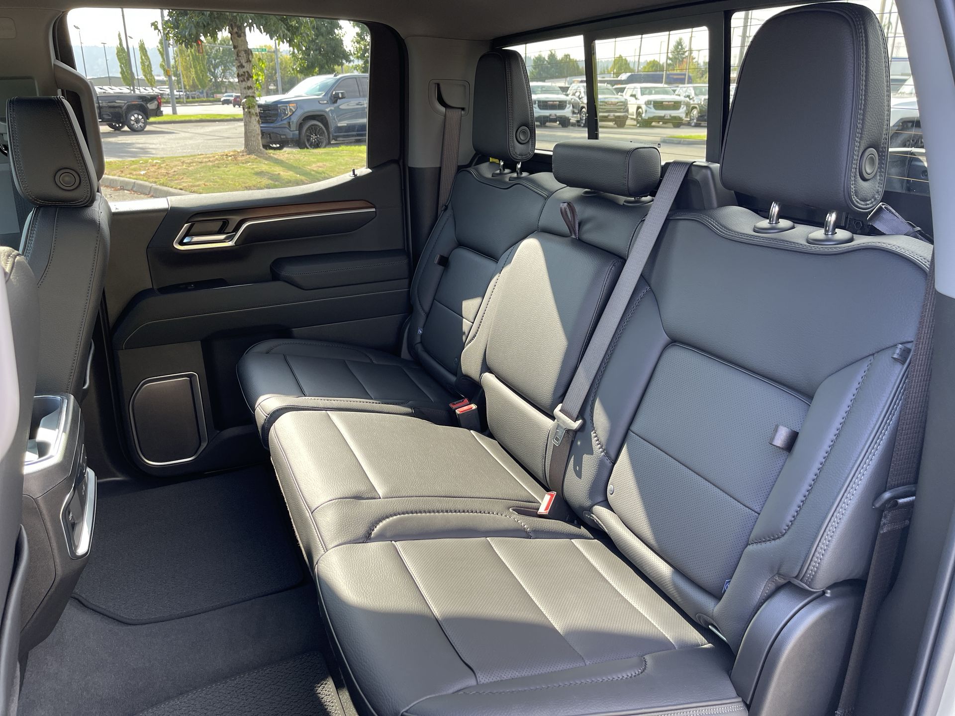 2026 Gmc Sierra 1500 Denali photo 25