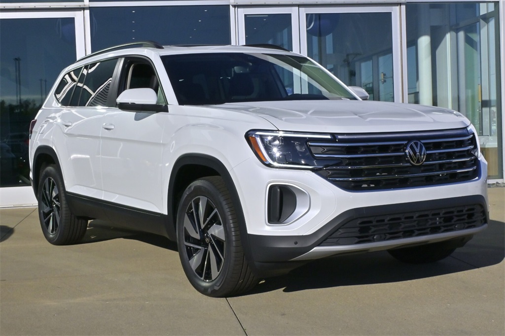 2026 Volkswagen Atlas SE w/Tech's photo