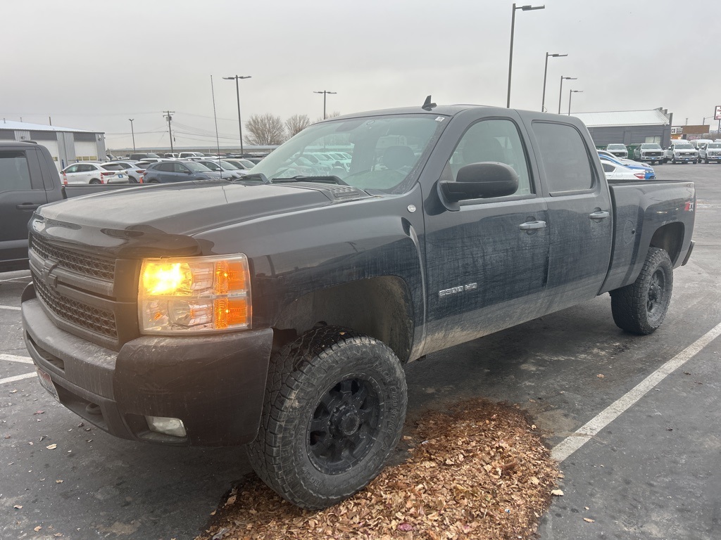 2010 Chevrolet Silverado 2500HD 1LT's photo
