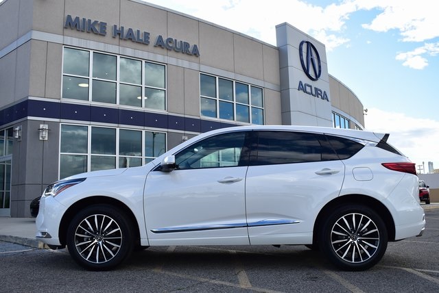 2025 Acura RDX Advance photo 5