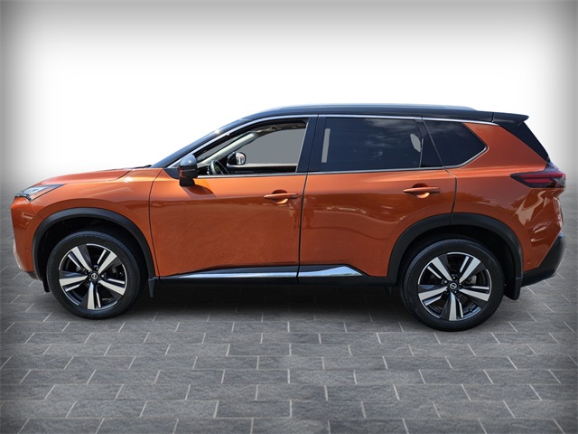 2021 Nissan Rogue Platinum photo 3