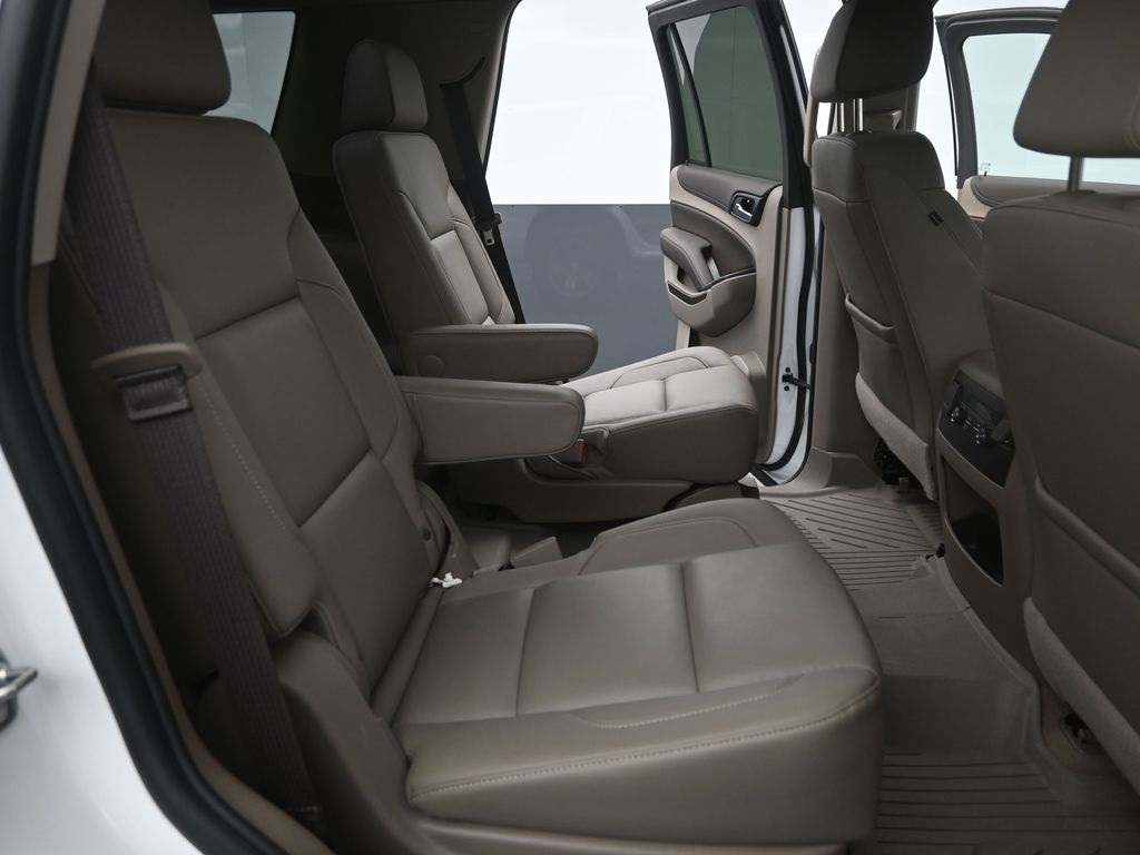 2019 Chevrolet Tahoe LT photo 21