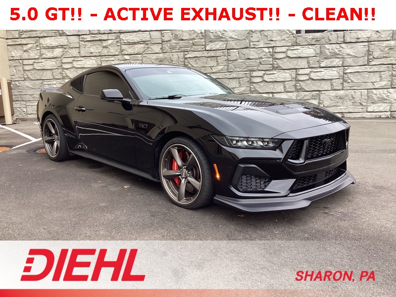 2024 Ford Mustang GT Premium's photo