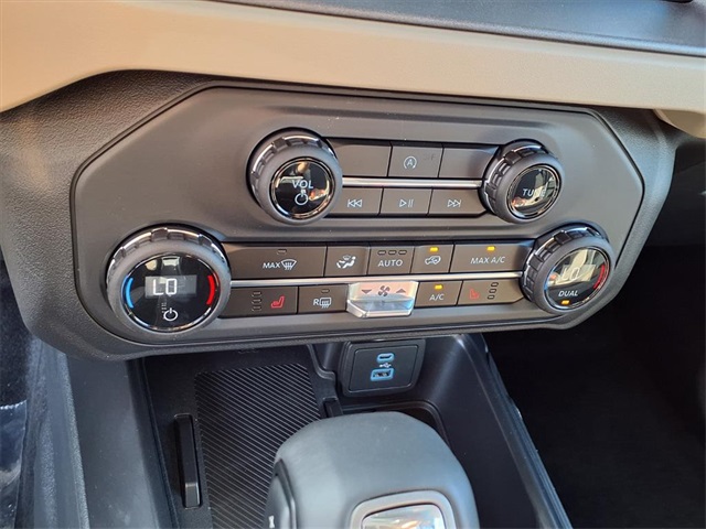 2025 Ford Bronco Big Bend photo 15