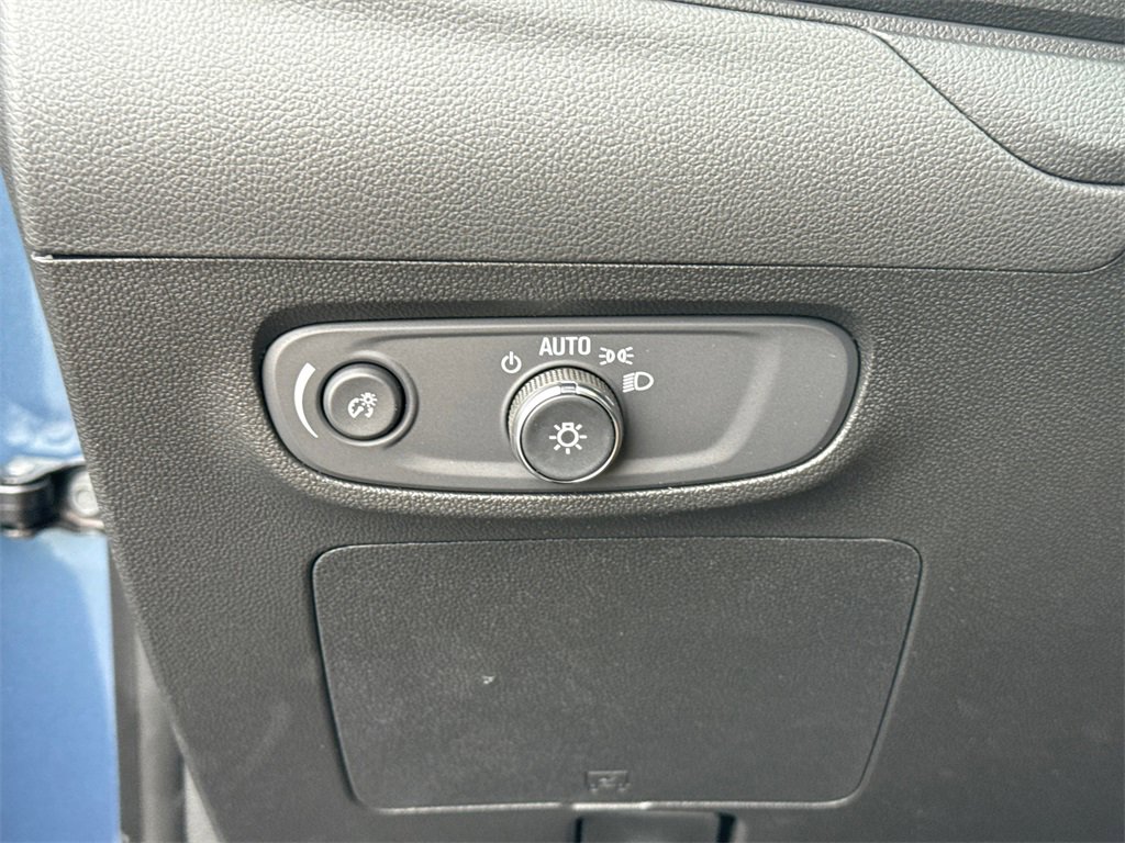 2026 Buick Encore GX Sport Touring photo 14