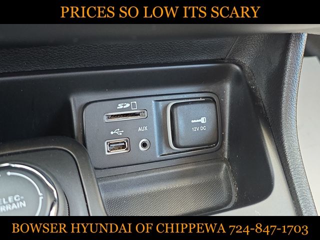 2018 Jeep Cherokee Limited photo 17