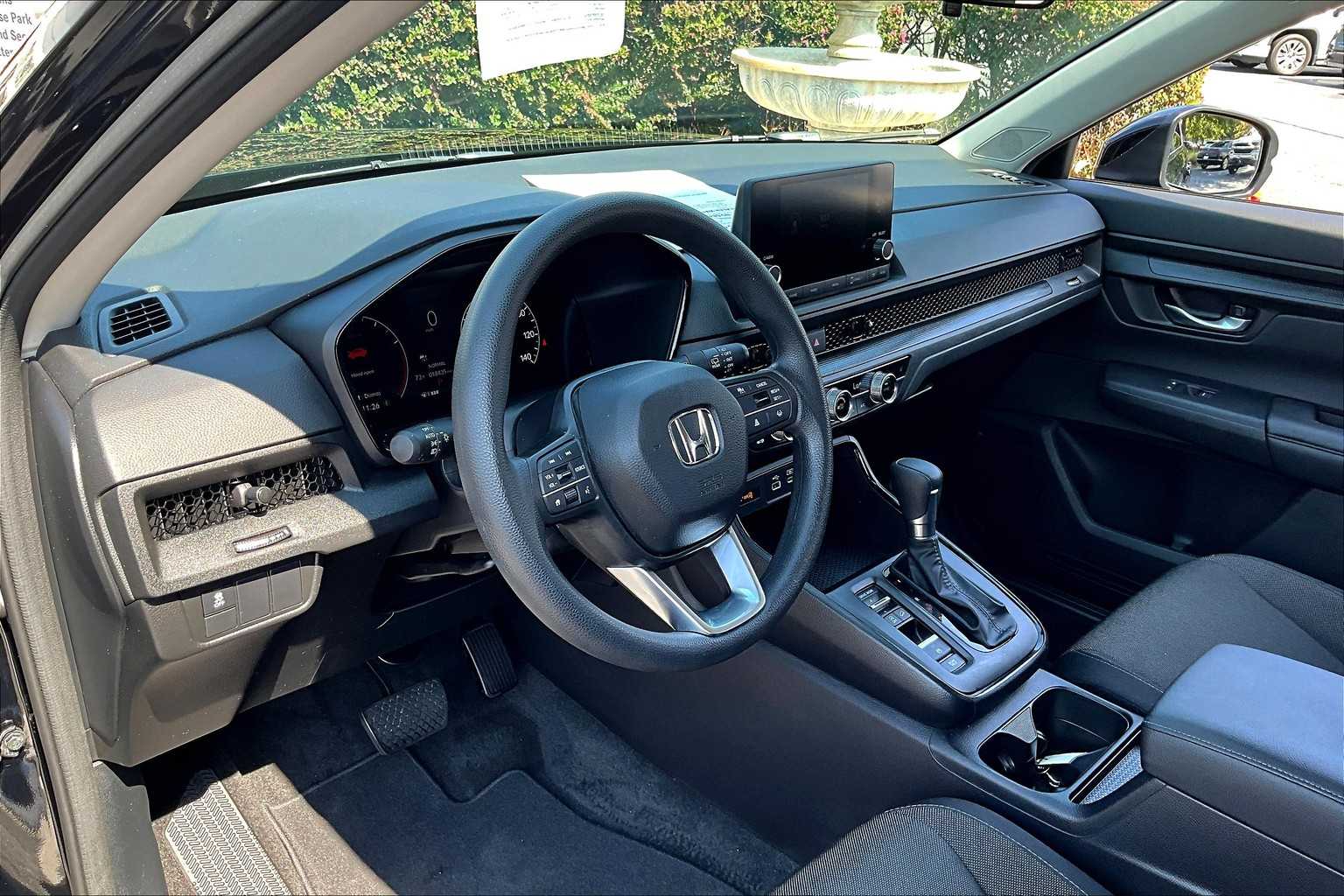 2023 Honda CR-V EX photo 17