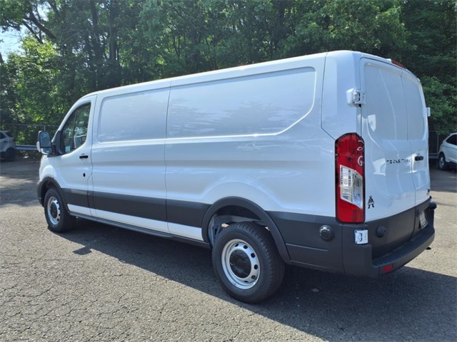 2025 Ford Transit photo 4